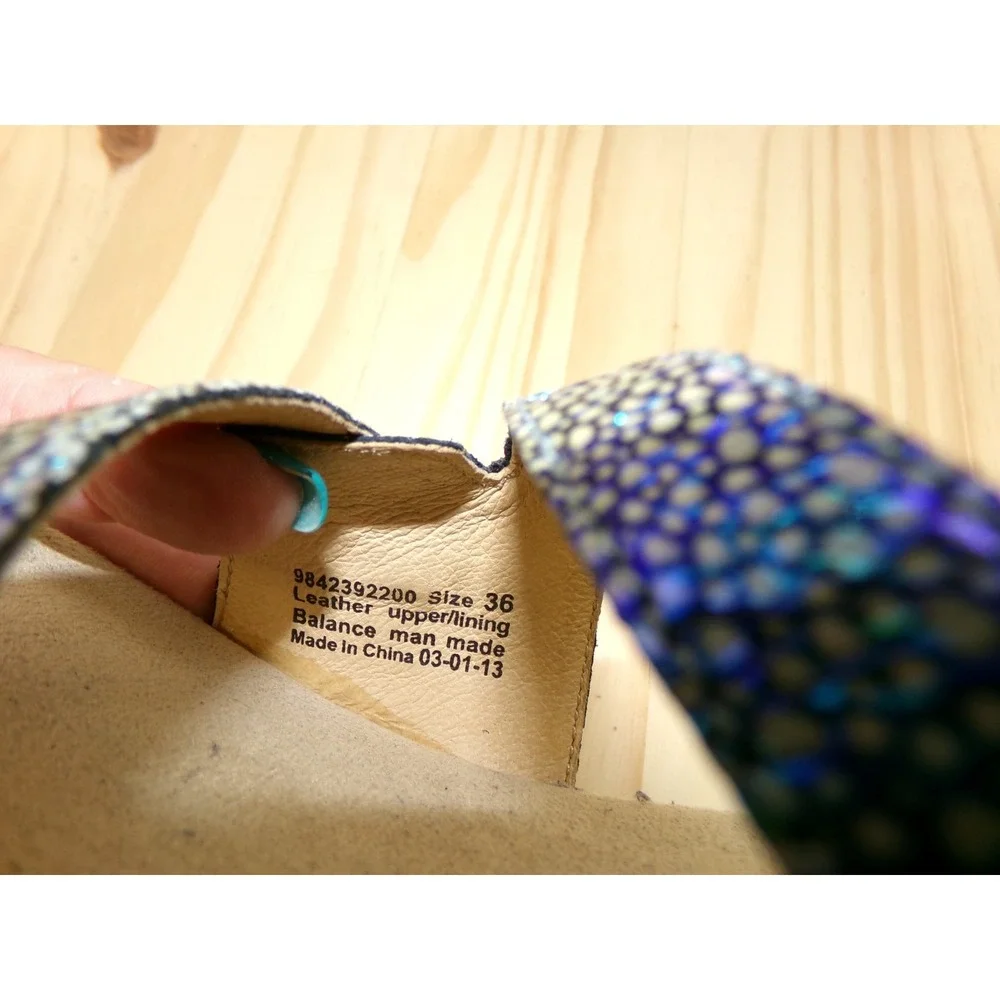 Dansko Sandi Sandals Womens Blue / Purple Iridescent Sz 36 US 6 Slingback READ